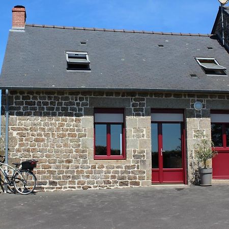 Gite La Loussaudrie Pontmain Esterno foto