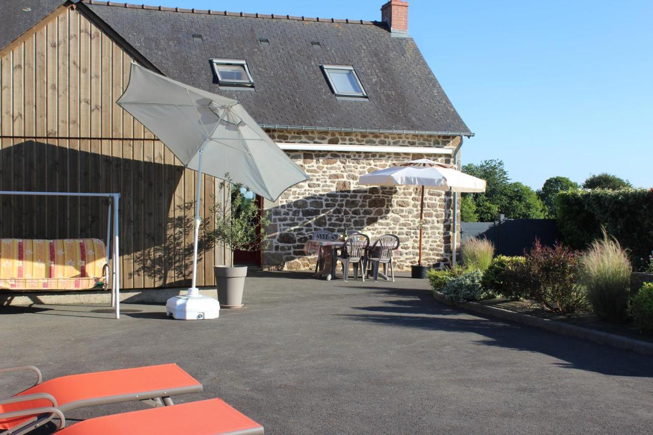 Gite La Loussaudrie Pontmain Esterno foto